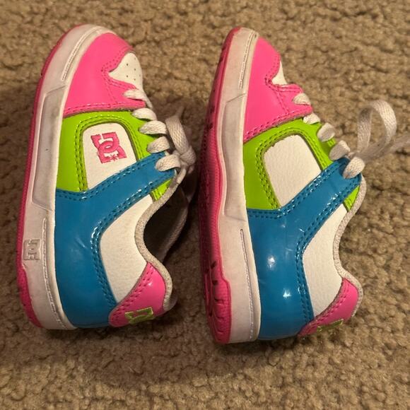 DC ATHLETIC SNEAKERS LACE UP MULTI COLORED PINK WHITE GREEN BLUE LITTLE PERSON - Picture 5 of 10